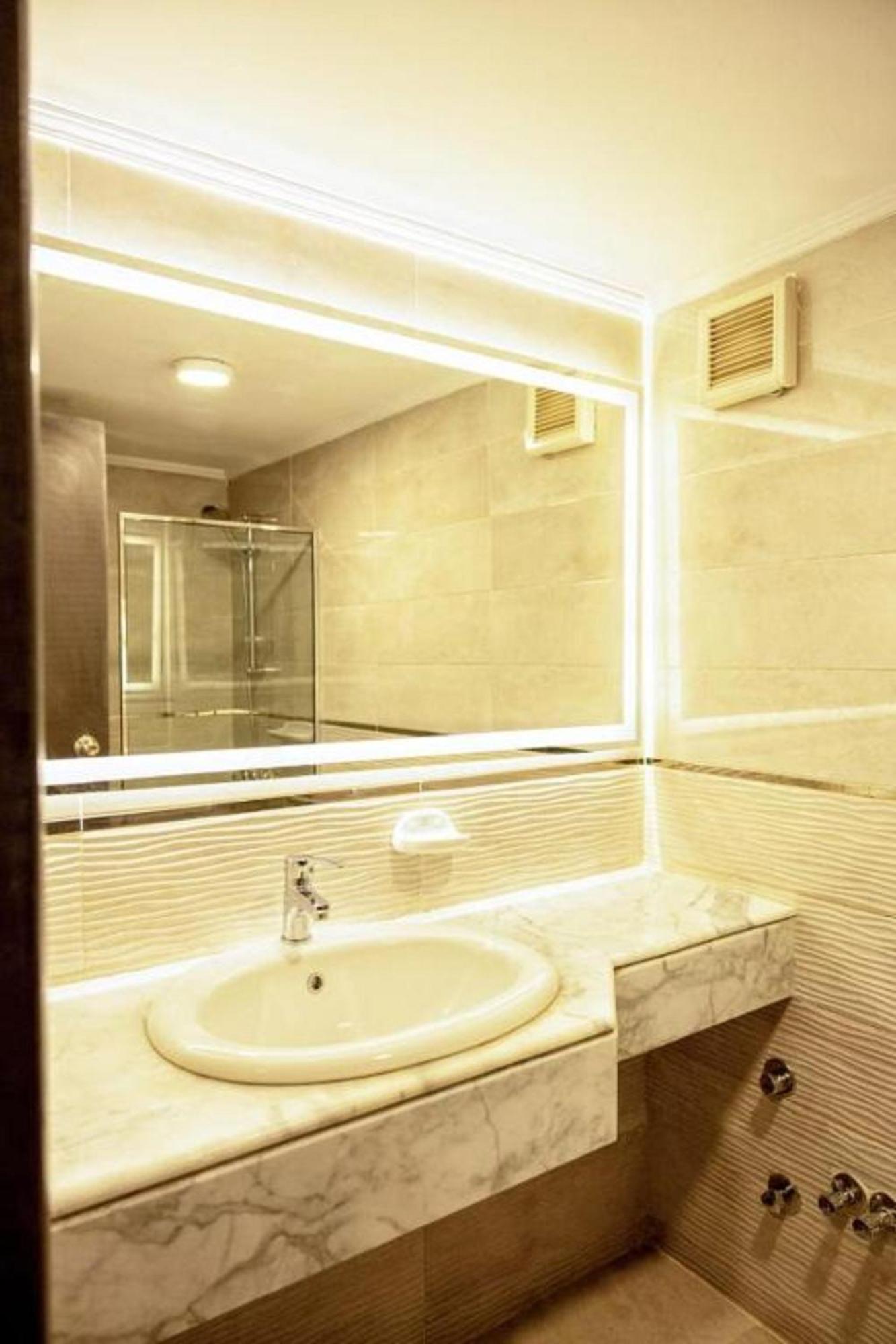 Mar Charbel Hotel Kair Zewnętrze zdjęcie